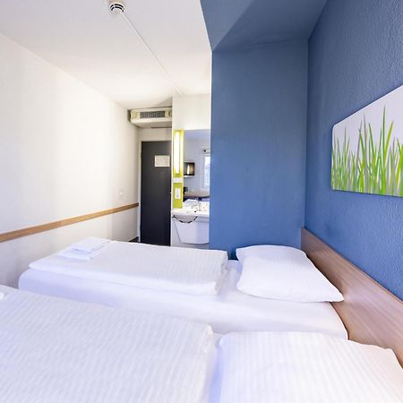 B&B Hotel Giessen-Linden Linden  Bagian luar foto