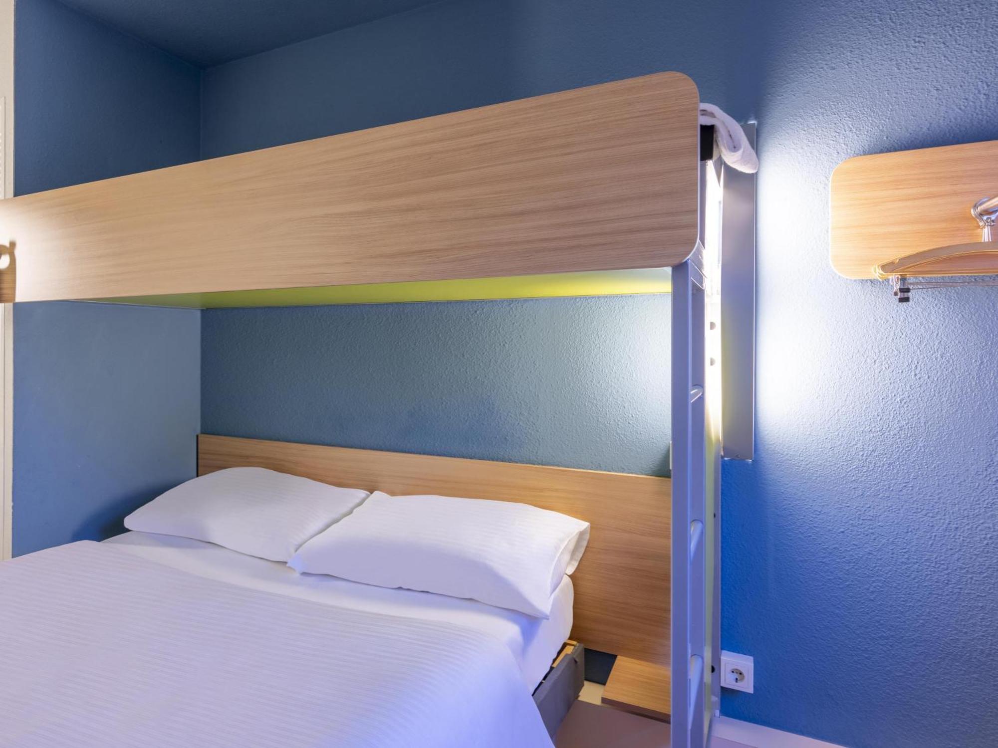 B&B Hotel Giessen-Linden Linden  Bagian luar foto